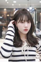 -心迪染发专门店