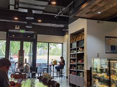 -星巴克(济南丁豪广场店)