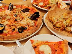 -城市大道红炉披萨烘焙坊