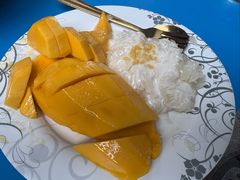 -Nings Mango Stand