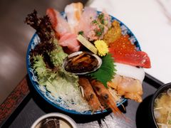 -家贺屋刺身寿司专门店