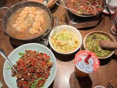 -爱碗亭·鲜炒湖南菜(壹城中心店)