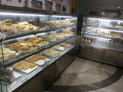 面包甜点陈列柜-起士林(荣安大街店)