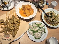 -关东小磨东北菜(上海长风大悦城店)
