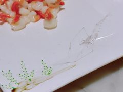 手剥河虾仁-蝶园·装修中(BFC外滩金融中心店)