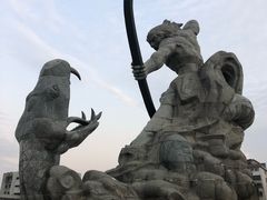 -巴陵广场