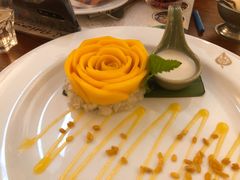 -Thai Pothong Restaurant