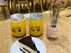 -藏猫猫咖啡主题馆(中央大道店)