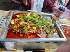 -琥珀老六龙虾(四里河店)
