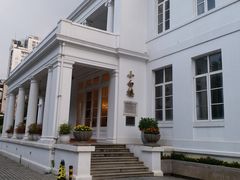 -南京双门楼宾馆(盐仓桥地铁站阅江楼店)