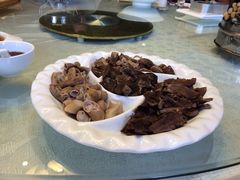 老六杀猪菜-老六杀猪菜(进乡街店)