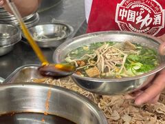 -老五鸡丝豆花面粉(瑞金北路68号院店)