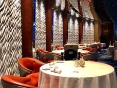 -迪拜帆船酒店海底餐厅