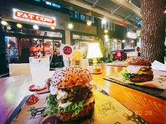 -FAT COW(虹梅路店)