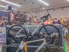 -迪卡侬(西华店)