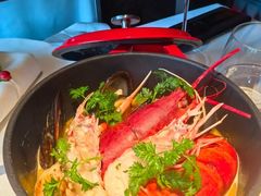 -弦月窗LUNETTE BY AMANDA(复兴路店)