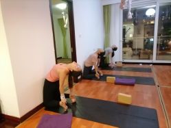 -Yvon yoga 瑜伽·精准体态管理中心