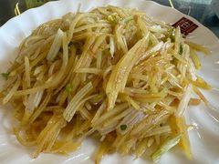 -瑞丰园庭院餐厅·白族传统家常菜