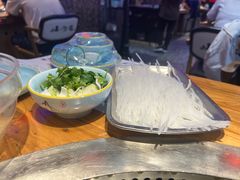 -山河屯铁锅炖·非遗东北菜(南山店)