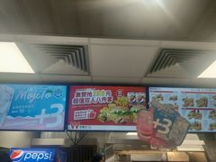 -华莱士·全鸡汉堡(沙井博岗店)
