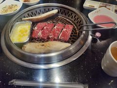 -木槿花韩式炭烤·熟成肉工坊(孙文东路店)
