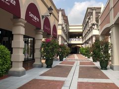 -佛罗伦萨小镇广佛名品奥特莱斯(疏港路店)