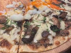 -Brut Eatery Wine Bar & Restaurant (建国东路店)