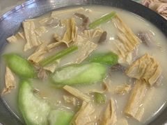 白果黑豆腐竹猪肚-清心鸡沙田乳鸽店·非遗传承(粤垦路店)