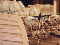 景观位-VESH COFFEE(定西路店)