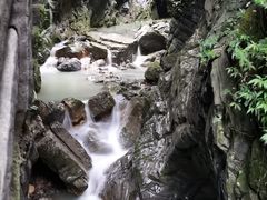 -龙水峡地缝景区