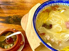 -桥香园过桥米线(国贸店)