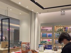 -博士眼镜(罗湖喜荟城店)