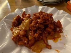 菠萝咕咾肉-聚汇三少·龙虾·中餐厅(莫邪路新天地店)