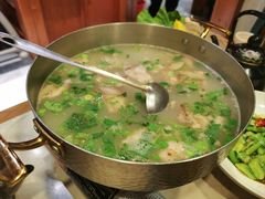 -丁里羊肉小镇(天鹅湖总店)