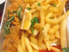 -MIKAKU(万达广场上海宝山店)