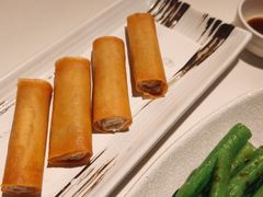 黑松露虾仁春卷-悦景酒家(罗湖店)