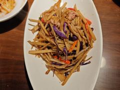 -缪氏川菜(丰盛町店)