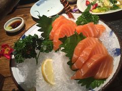 三文鱼刺身-萤初高端日料王(曲江银泰店)
