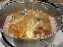 -喃喃椰·糟粕醋·椰子鸡火锅(七堡花园店)