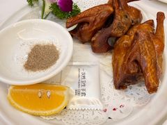 乳鸽-万山楼海鲜酒家·二十三年老字号