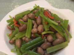 -巴依兄弟西域美食(机场店)