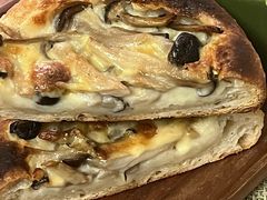 -VERIE BAKEHOUSE