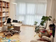 -康朴乐儿童学习桌椅(蓝色港湾店)