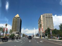 -霍尔果斯国门景区