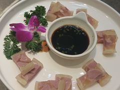 镇江肴肉-邑金陵北京烤鸭店·现炒家常菜(ITC MALL店)