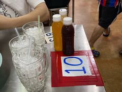 龙眼茶-榮泰米粉湯(Left Shop)