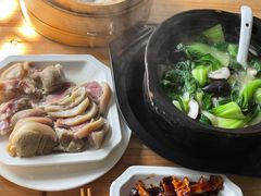 咸蹄两吃-吾介小籠館