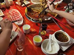 -小龙翻大江文化火锅(太古里店)