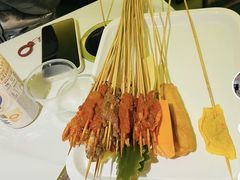 -佰人王串串香火锅(洋珠巷店)