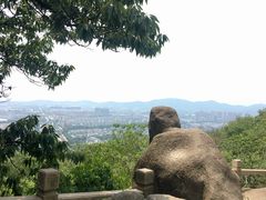 -灵岩山风景区